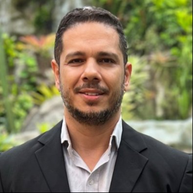Professor Thiago - 🎓 Performance de Carreira